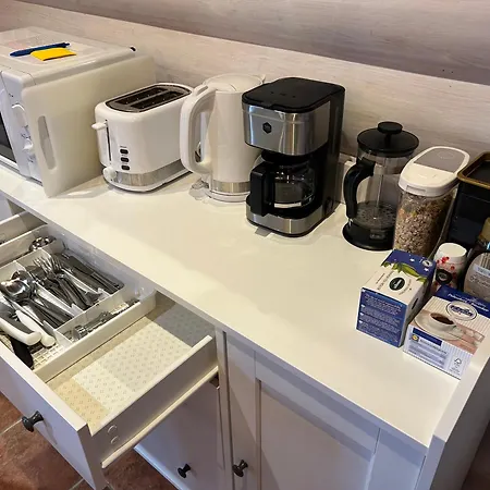 Peaceful Wood-fired Sauna Gæstehus