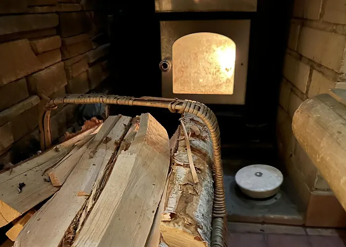 Peaceful Wood-fired Sauna 3* Vantaa